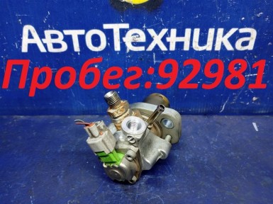 Топливный насос высокого давления Toyota  Avensis AZT251W 2AZ-FSE 2008 