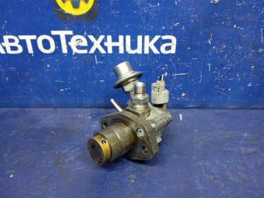 Топливный насос высокого давления Toyota  Mark 2 JZX110 1JZ-FSE 2002 