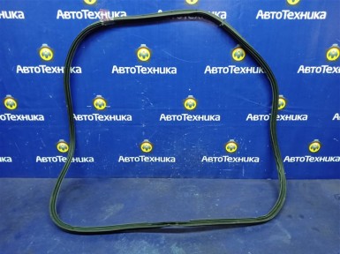 Уплотнитель багажника задний Nissan Note  HE12 HR12DE 2019 