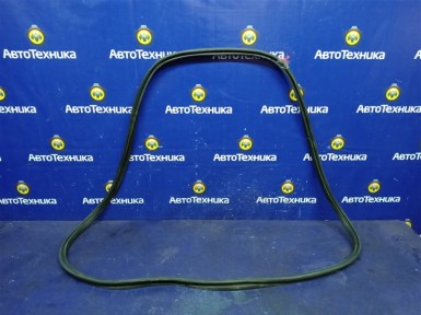 Уплотнитель багажника задний Toyota Corolla  Spacio ZZE122N 1ZZ-FE 2002 