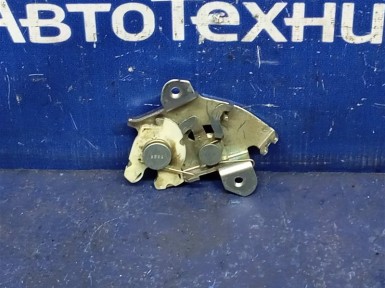 Замок двери задний нижний правый Nissan Dayz  Roox B21A 3B20 2015 