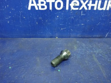 Болт колесный BMW X5 E70 N52B30 2009 