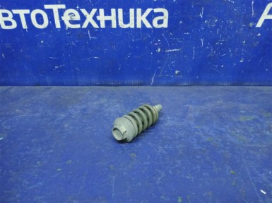 Болт крепления глушителя Nissan X-trail NT31  MR20DE 2007 