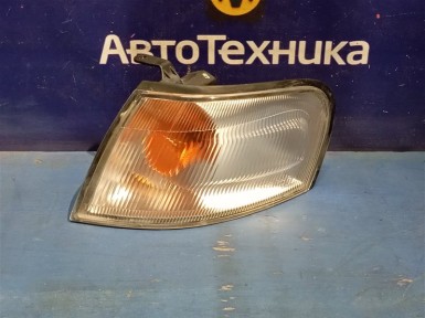 Габарит передний левый Nissan Sunny FB14  GA15DE 1998 