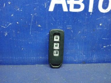 Ключ зажигания, смарт-ключ Honda N-box JF1  S07A 2015 