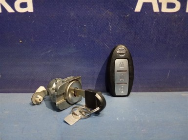 Ключ зажигания, смарт-ключ Nissan Serena GC27 MR20DD 2016