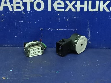 Контактная группа замка зажигания Mazda Axela  BKEP LF 2004 