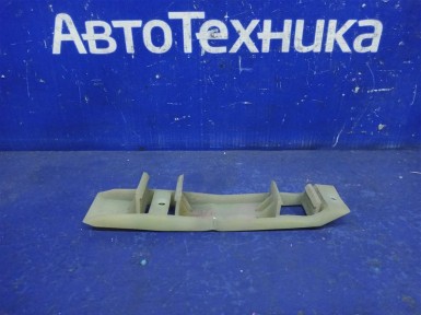 Крепление бампера заднее правое Toyota Carina  ST170 4S 1990 