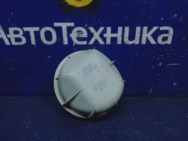 Крышка фары передняя правая Toyota Wish ZNE14G  1ZZ-FE 2003 