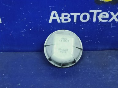 Крышка фары передняя Toyota Wish ZNE14G 1ZZ-FE  2003 