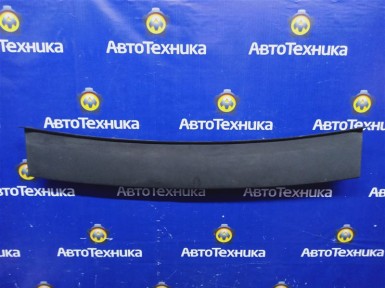 Накладка на бампер задняя верхняя Volvo V50  MW66,MW B5244S 2005 