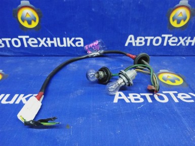 Проводка фар задняя левая Nissan Liberty  RNM12 QR20DE 2001 