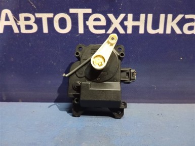 Сервопривод заслонок печки верхний Toyota  Vitz SCP13 2SZ-FE 2003 