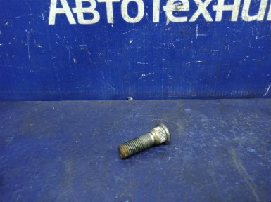 Шпилька ступицы задняя Toyota Premio ZZT240 1ZZ-FE 2002