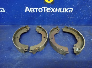 Тормозные колодки задние Nissan Tiida C11  HR15DE 2007 