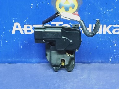Замок багажника задний Honda Accord CL3 F20B  2000 