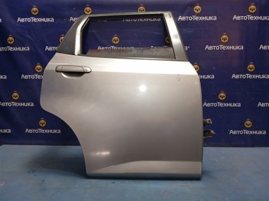 Дверь боковая задняя правая Honda Fit GD1  L13A 2004 