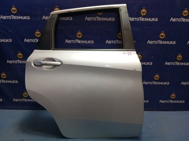 Дверь боковая задняя правая Nissan Note E12 HR12DDR 2012