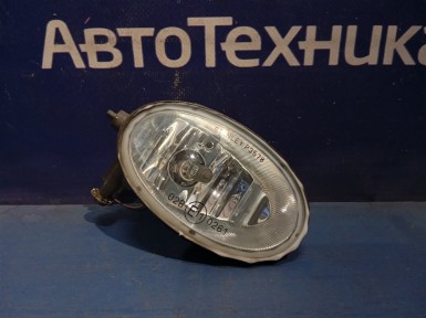 Фара противотуманная передняя правая Mazda  Axela BKEP LF-DE 2004 
