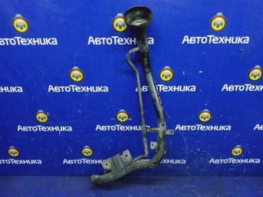 Горловина топливного бака Nissan X-trail  NT30 QR20DE 2007 
