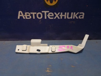 Крепление бампера заднее правое Nissan Bluebird  Sylphy QG10 QG18DE 2004 