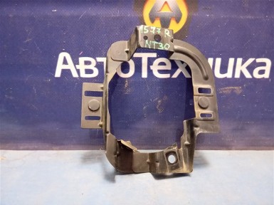 Крепление противотуманной фары переднее правое  Nissan X-trail NT30 QR20DE 2007 