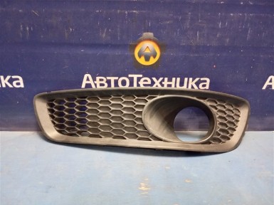 Накладка противотуманной фары передняя левая  Subaru Legacy BP5 EJ20X 2007 