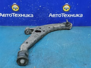 Рычаг поперечный передний правый Honda Step  Wagon RF3 K20A 2003 