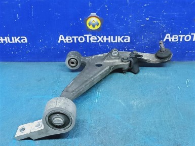 Рычаг поперечный передний правый Nissan X-trail  NT30 QR20DE 2004 
