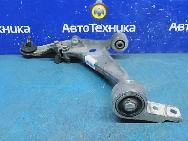 Рычаг поперечный передний левый Nissan X-trail  NT30 QR20DE 2004 