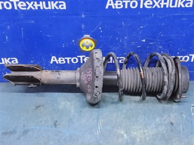 Стойка подвески передняя правая Subaru Forester SG5 EJ202 2004