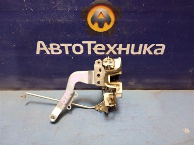 Замок багажника задний Toyota Rush J210E  3SZ-VE 2006 