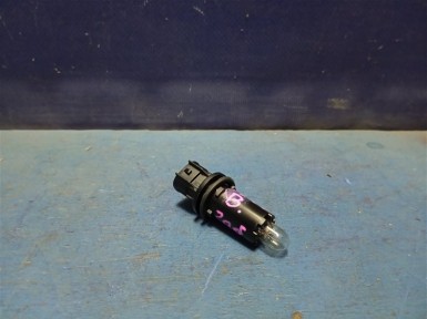 Цоколь лампы задний Mazda Cx-5 KEEFW PE-VPS  2014 