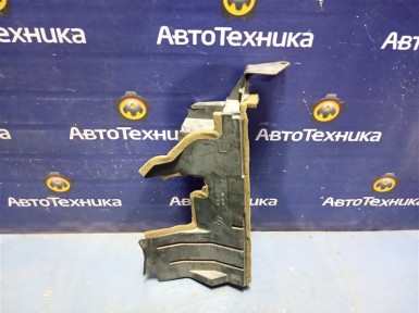 Дефлектор радиатора передний левый Nissan Note E12 HR12DDR 2012