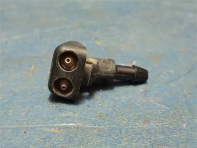 Форсунка омывателя передняя правая Nissan/mitsubish  Dayz Roox/ek Space B21A 3B20 2015 