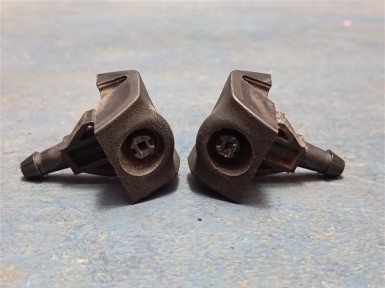 Форсунка омывателя передняя Nissan Note E12  HR12DDR 2012 