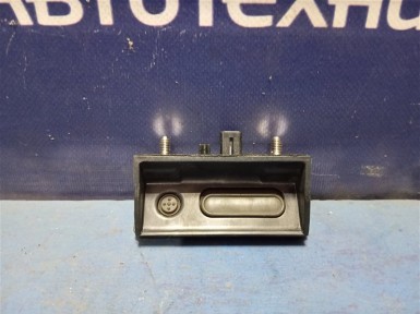 Кнопка открывания багажника задняя Honda  N-box JF3 S07B 2019 