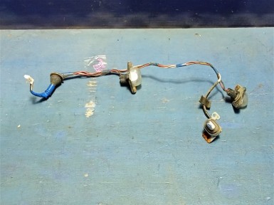 Кнопка открывания багажника задняя Nissan  X-trail NT30 QR20DE 2007 