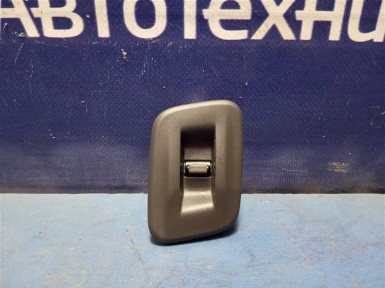 Кнопка стеклоподъёмника задняя левая Honda  Freed GB5 L15B 2017 