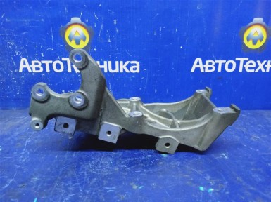 Кронштейн компрессора кондиционера Mitsubishi  Ek Wagon H81W 3G83 2002 