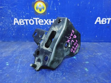 Кронштейн задний левый Nissan Bluebird Sylphy FG10 QG15DE 2004