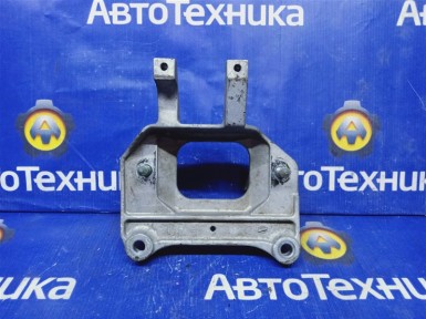 Кронштейн опоры двигателя левый Nissan Note  E12 HR12DDR 2012 