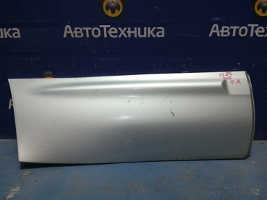 Накладка на дверь задняя правая Subaru Forester  SG5 EJ202 2004 