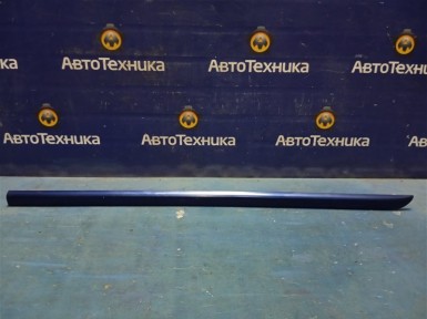 Накладка на дверь передняя правая Subaru  Legacy BH5 EJ206 2001 