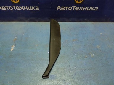 Обшивка двери задняя верхняя правая Honda  Freed GB5 L15B 2017 