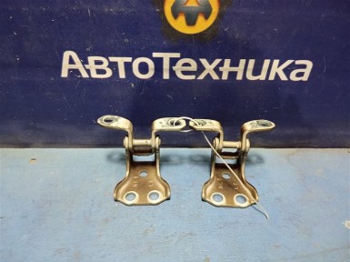 Петля двери передняя правая Nissan Dayz Roox  B21A 3B20 2015 