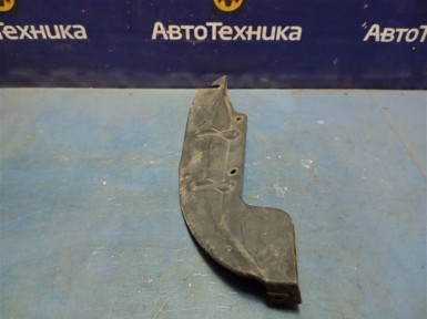 Подкрылок задний правый Nissan X-trail NT30  QR20DE 2004 