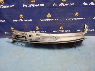 Решетка под лобовое стекло левая Honda Fit  Aria GD8 L15A 2008 