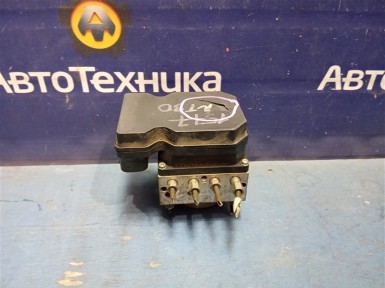 Блок ABS Nissan X-trail NT30 QR20DE 2007 