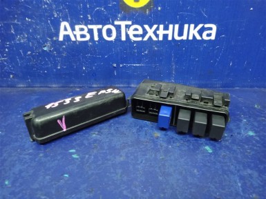 Блок предохранителей Mazda Cx-7 ER3P L3-VDT  2006 